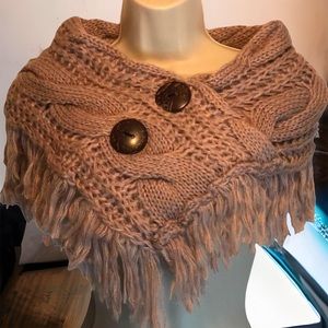 Women’s Cable Knit Infinity Scarf